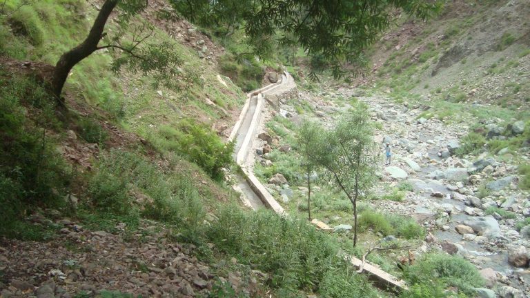 Fără microhidrocentrale pe Nera. Au fost depuse 50.0000 de semnături la Ministerul Mediului