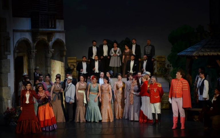 Opera Română Timişoara, în doliu naţional. Se schimbă programul spectacolelor din Parcul Rozelor