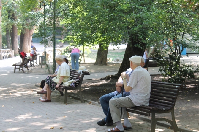 Schimbare URIAȘĂ: Regulile de pensionare sunt modificate din nou