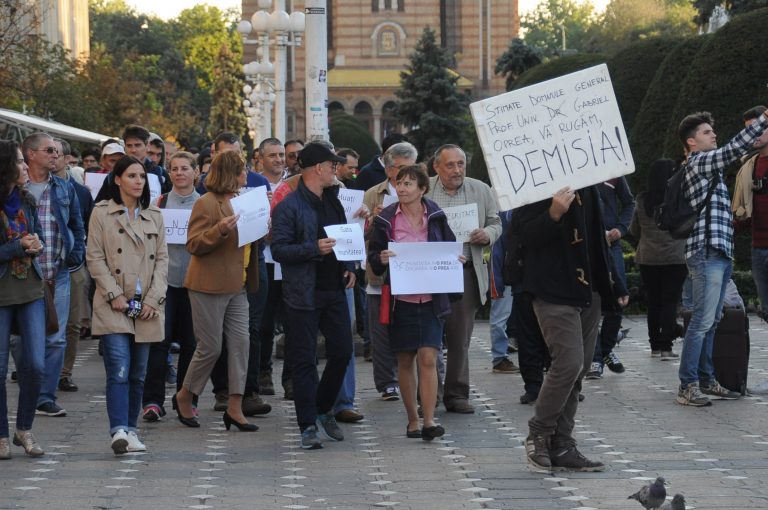Avem nevoie de DNA sau jos DNA?