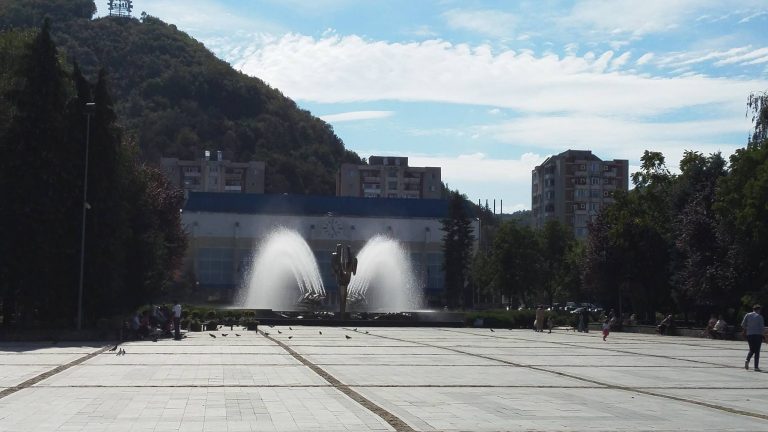 Reșița, dincolo de “cenușiu”?