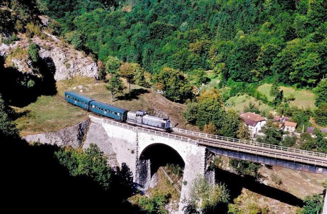 Trenul Oravița-Anina a fost repus pe șine! CFR nu renunță la rută