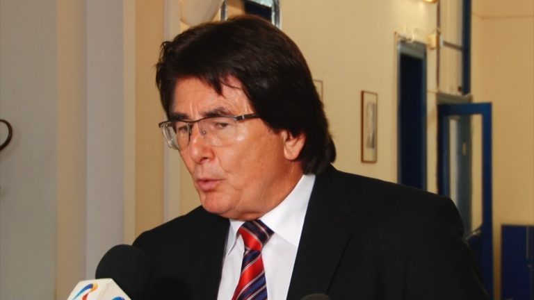 Robu și gândurile sale! În mașină către Viena imperială