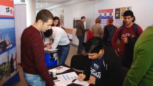 targe-de-job-uri-studenti-medicina-23-octombrie-still034