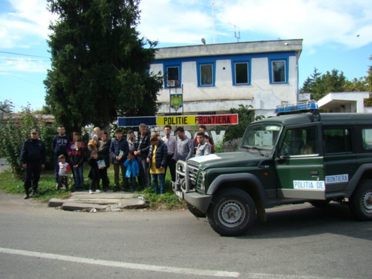 Tot mai mulți migranți la frontierele României. 17 sirieni, 4 libanezi și un algerian, prinși într-o singură noapte!…