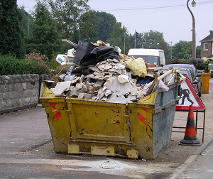 Cum scăpăm de deşeurile din construcţii? Primăria cheamă cetăţenii la dezbatere