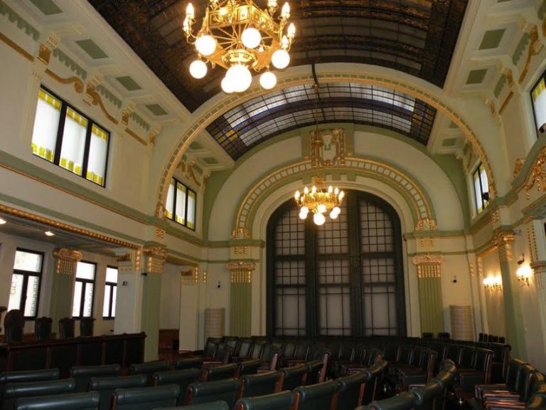Fascinanta istorie a Sălii Senatului Universității Politehnica Timișoara