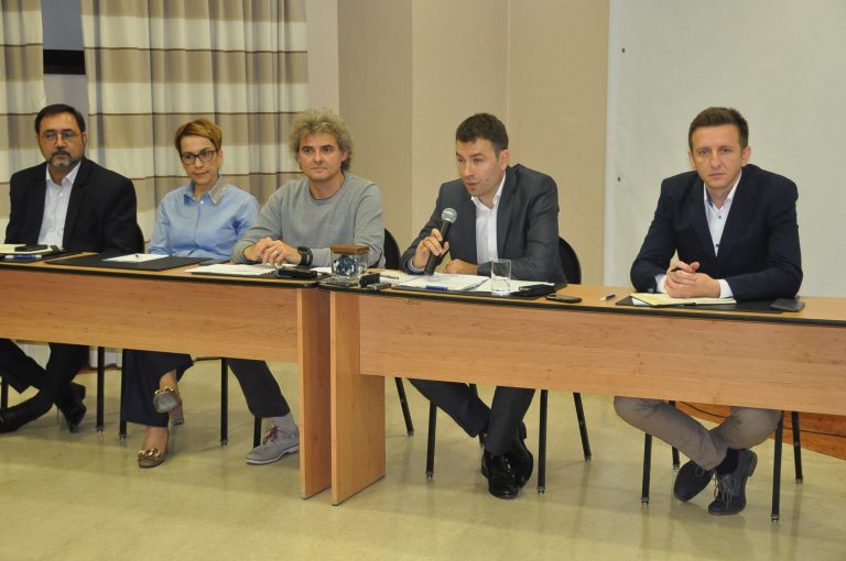 USR: Primarul Timișoarei continuă seria manipulărilor prin așa-zisele „sondaje de opinie”