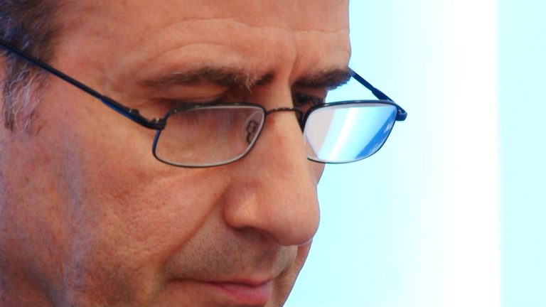 Un fost agent de poliţie, viitorul prefect de Timiş? Vezi numele candidatului a cărui atu important este calitatea de fin al premierului Sorin Grindeanu