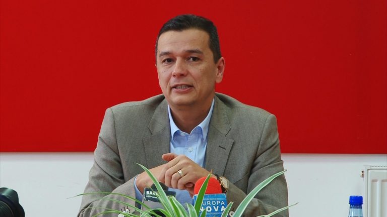 Și-ar fi dorit să-și termine mandatul pentru că avea ”foarte multe lucruri de făcut”. Mărturiile fostului premier bănățean