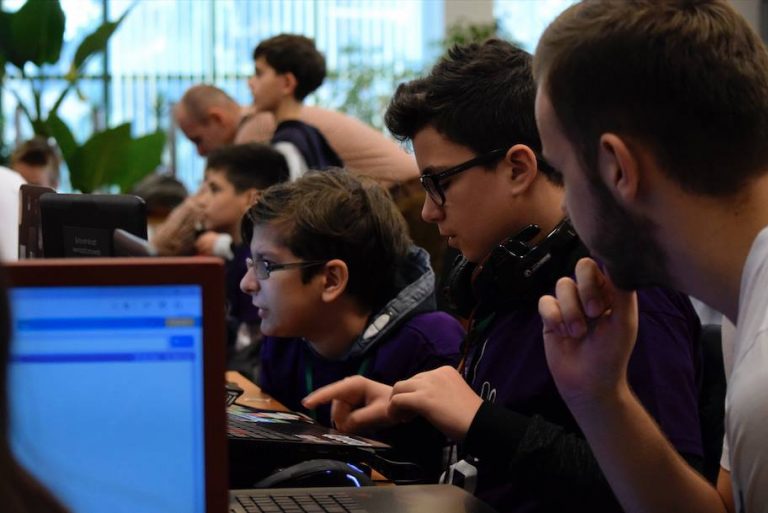 Copii din Timişoara, IT-işti de mici