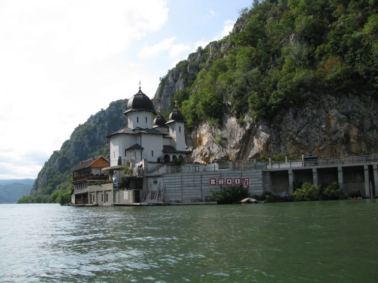 Clisura Dunării, o destinație căutată de Paști