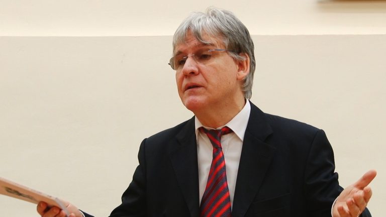 Două minciuni patriotice