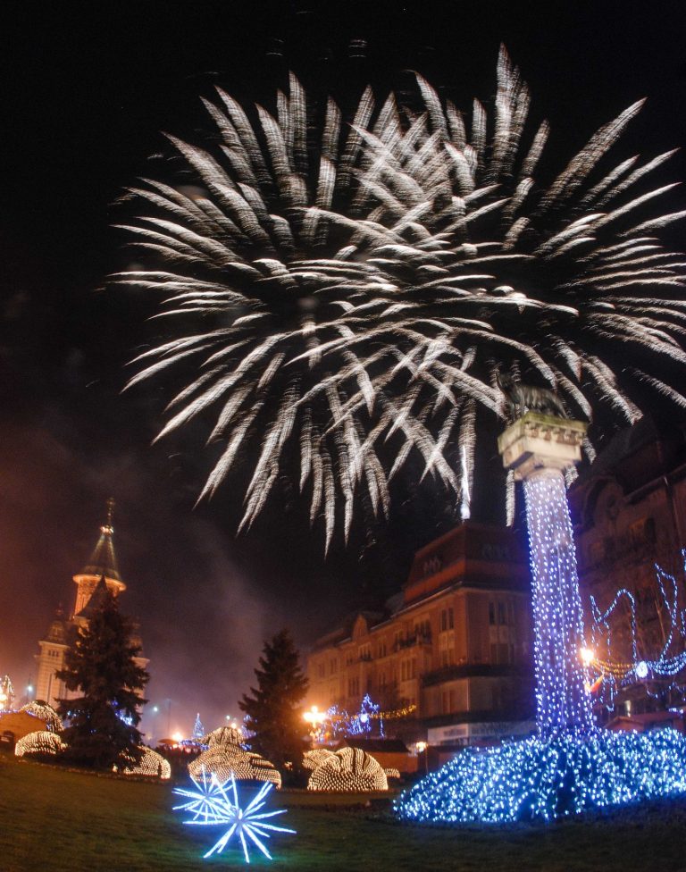 Activități ”Foc de artificii” în școlile din Caraș-Severin