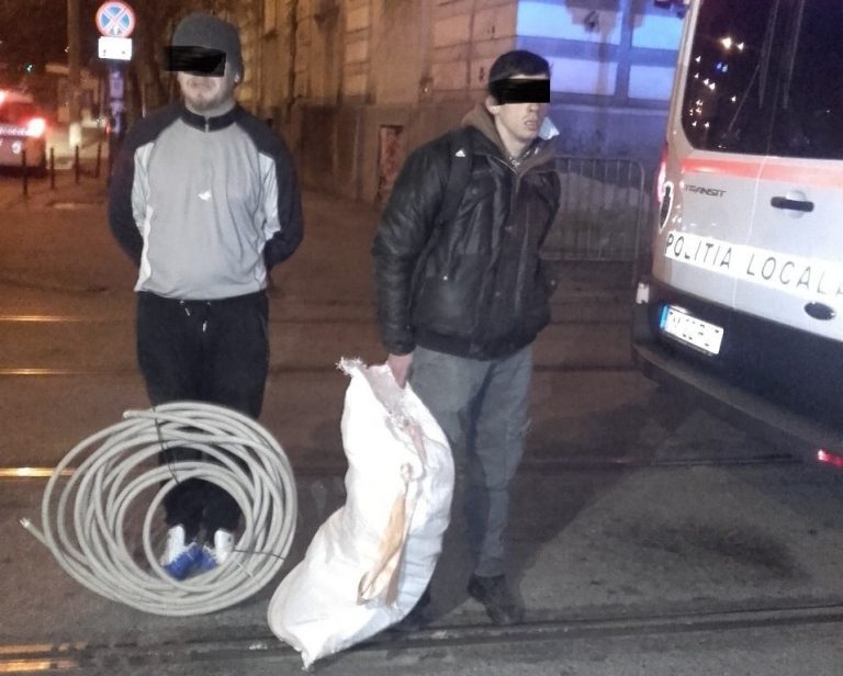 Ce au putut să fure doi bărbați din pasajul Operei