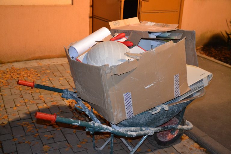 La furat… cu roaba!