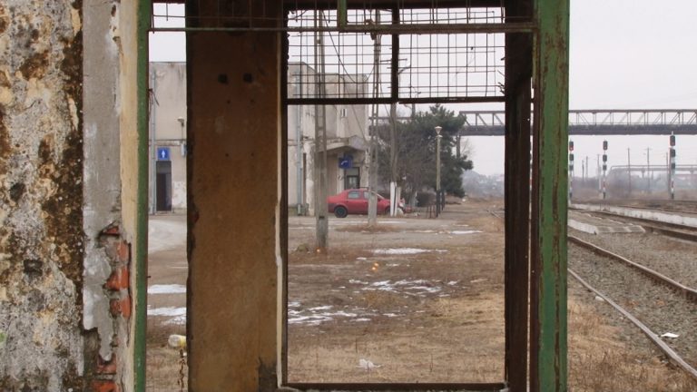 Gara Timişoara Sud, un aspect dezolant, demn de filmele post-apocaliptice! VIDEO