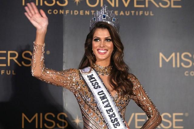 Miss Univers vine din Franţa