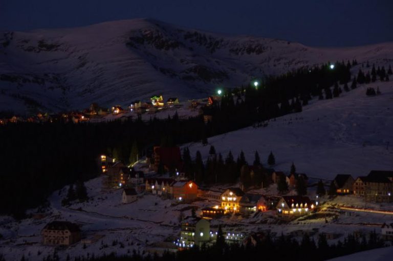 La un pas de tragedie pe munte!