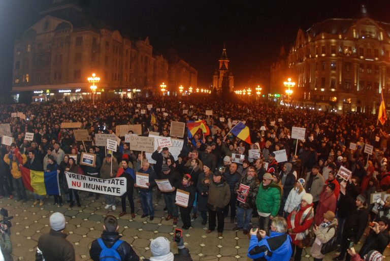 Uniunea Salvați România – Filiala Timiș solidară cu manifestanții de la Timișoara