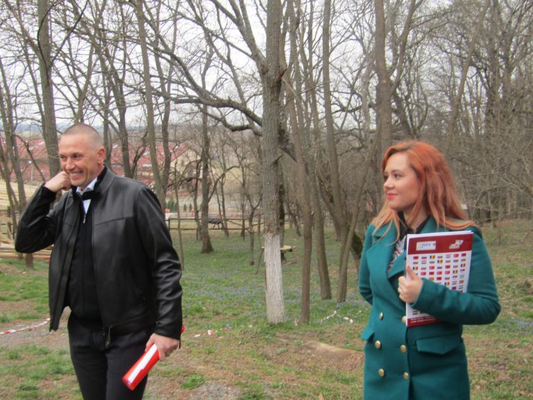 De 1 Mai se pornesc aventurile la Herneacova