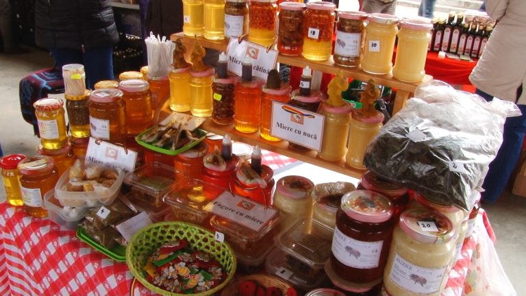 Târgul Internațional de Miere Ghiroda confirmă din nou-VIDEO