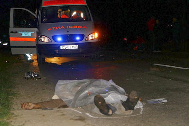 6 accidente, un mort şi 5 răniţi, dintre care unul în stare gravă! În doar două zile!