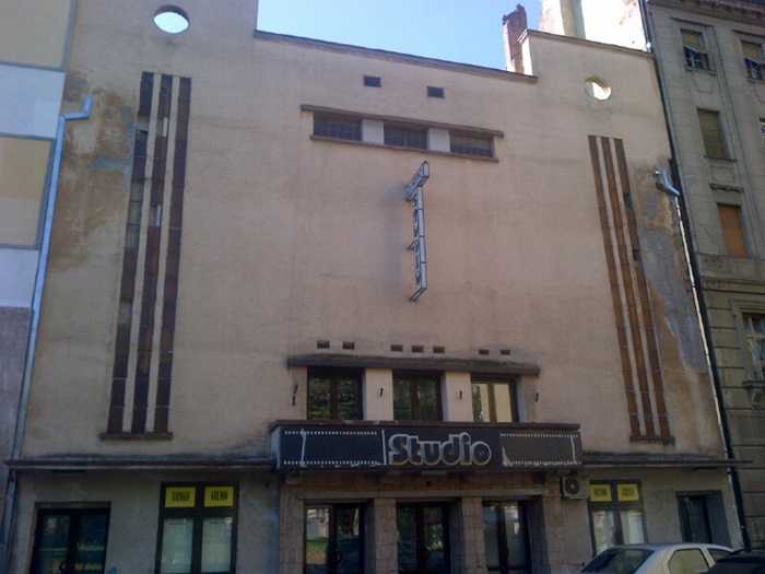 Cinematografele vor trece în jurisdicţia Primăriei-VIDEO