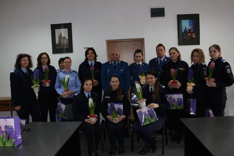 Femeile-jandarm, sărbătorite cu o zi mai devreme
