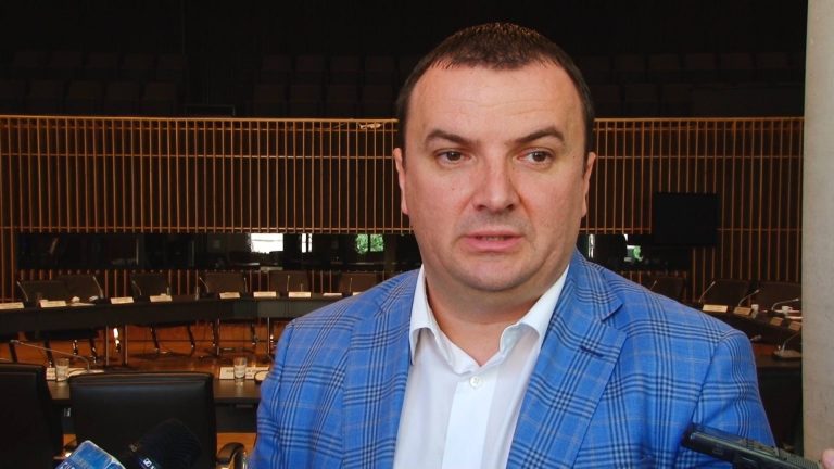 Proiecte de interes pentru judeţ, votate în unanimitate de consilierii judeţeni.VIDEO