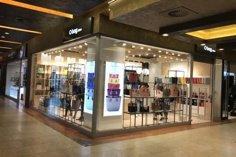 Primul magazin din Timișoara al brandului italian de genți O bag s-a deschis în Iulius Mall