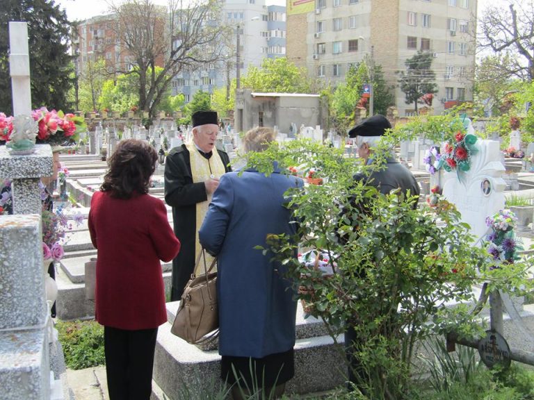 Tradiții din Banat în Duminica Tomii, Paştile Blajinilor sau… păştiţele-VIDEO