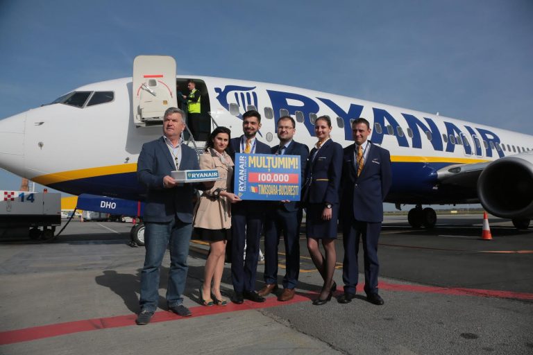 Cea mai nouă companie aeriană care operează de la Timișoara a transportat deja 100.000 de călători, în doar 7 luni, pe ruta care leagă capitala Banatului de București