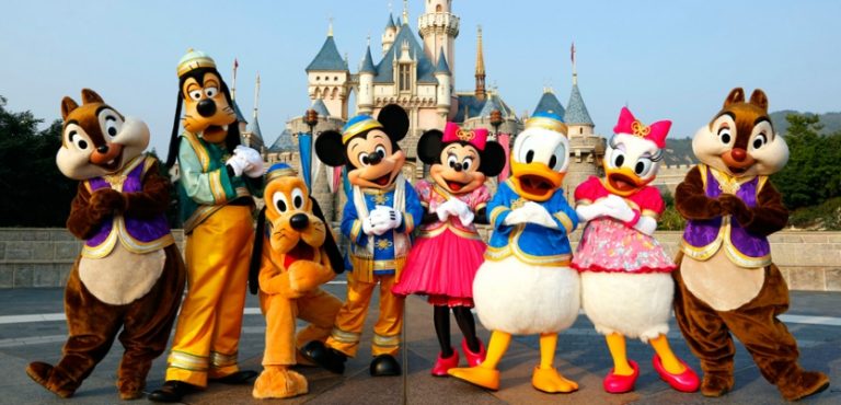 Cadou – experiență în ținutul poveștilor: Disneyland Paris (P)