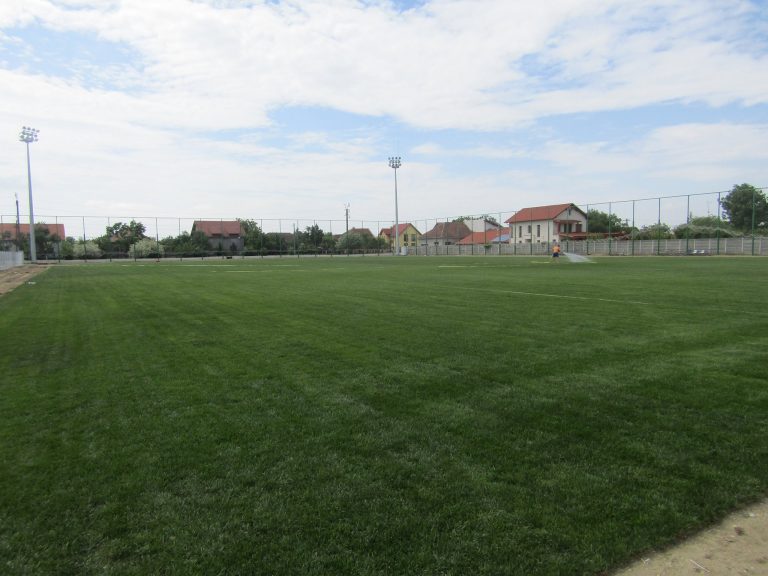 O comună din imediata vecinătate a Timișoarei se laudă cu performanțe fotbalistice care o îndreptățesc să privească spre Divizia C!