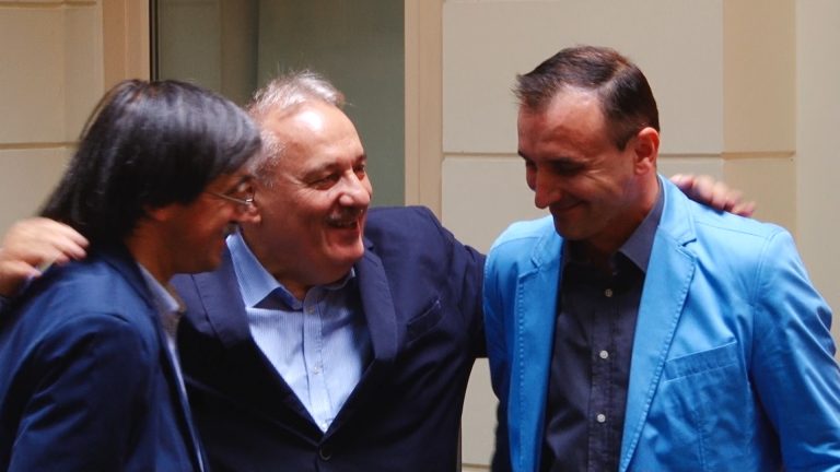 Eveniment tridimensional în Curtea cu castan – VIDEO