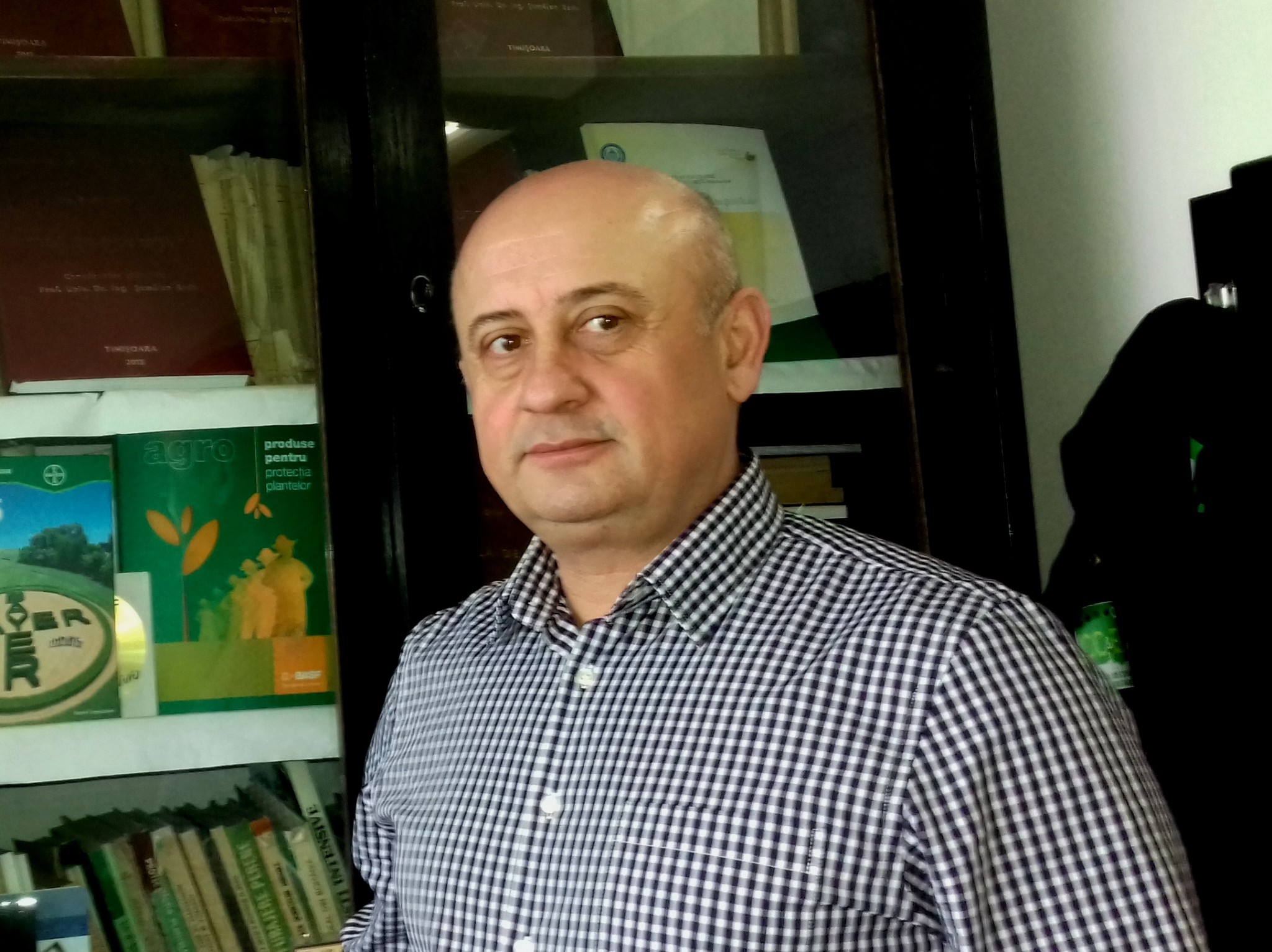 SOS pamantul -prof. univ. dr. Radu Sumalan