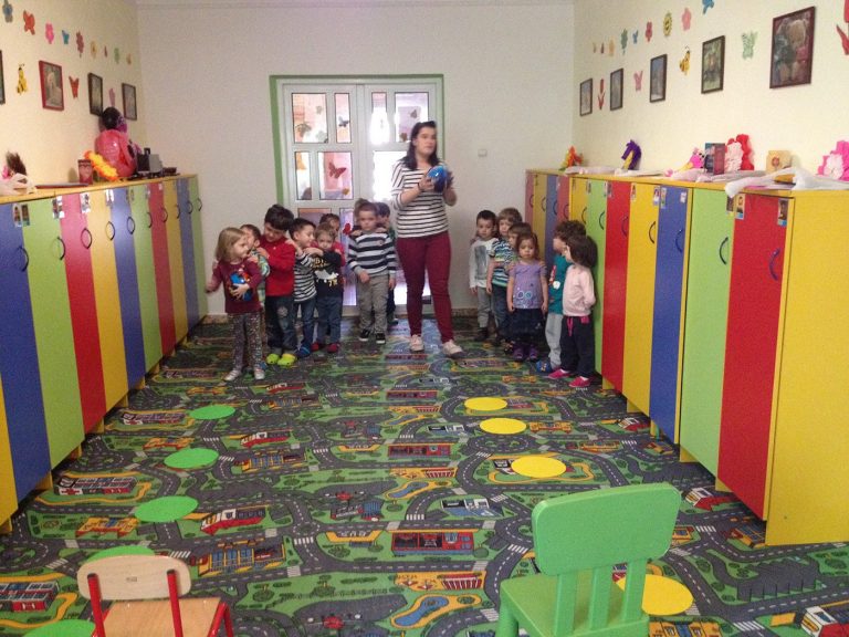 Încep înscrierile la grupa mică