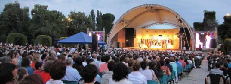 Ziua Pensionarilor Timişoarei se sărbătorește în Parcul Rozelor