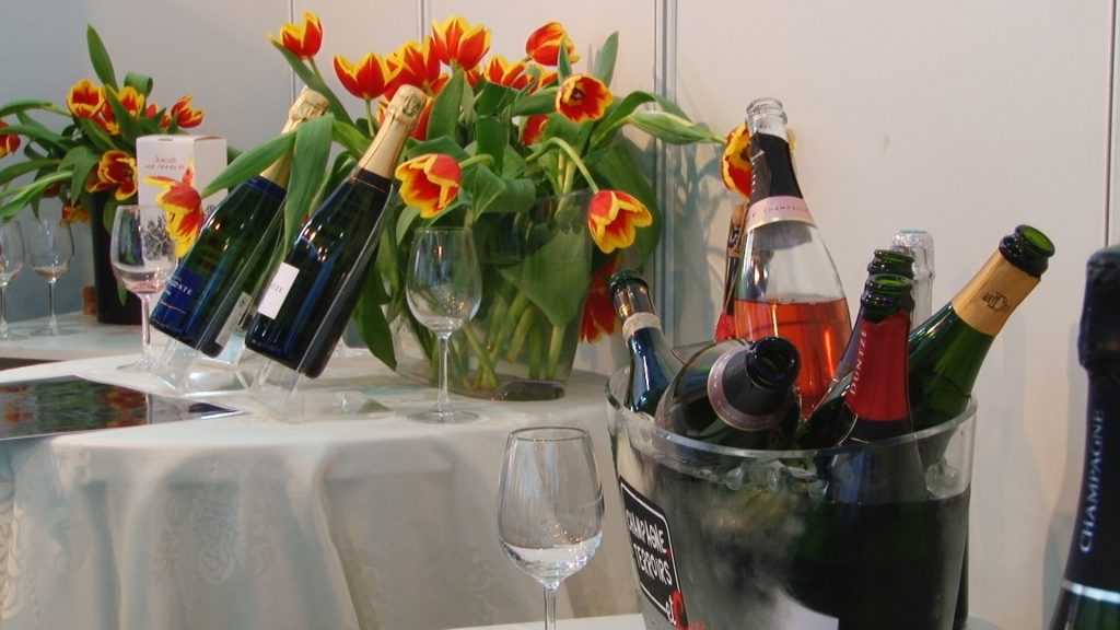 FRANTUZOAICA PLECATA DIN BUZIAS-SALONURI DE VINURI VINVEST 2017.Still031