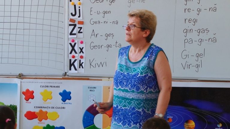 Se recalculează sporuri pentru profesori, vezi cine va lua bani în plus la salariu