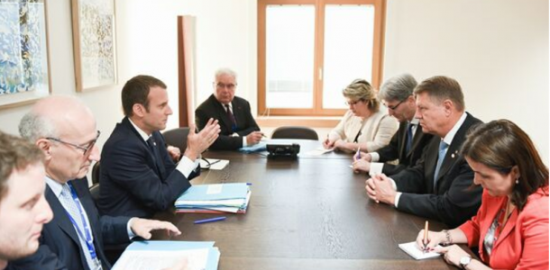 Cel mai în vogă preşedinte al unui stat UE îşi anunţă vizita în România. Preşedintele Franţei, Emmanuel Macron, va veni în vizită la București-VIDEO
