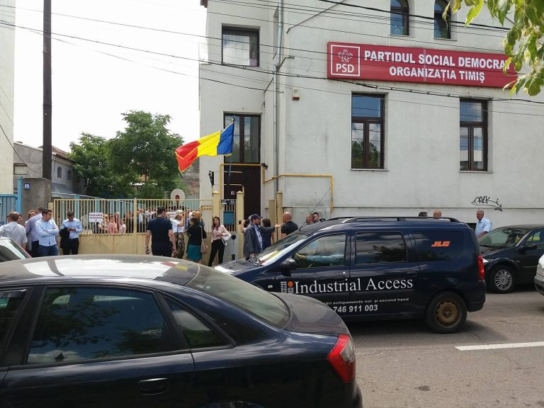 PSD Timiș, umilit de Dragnea ! Cine l-a înlocuit pe Grindeanu în fruntea organizației !