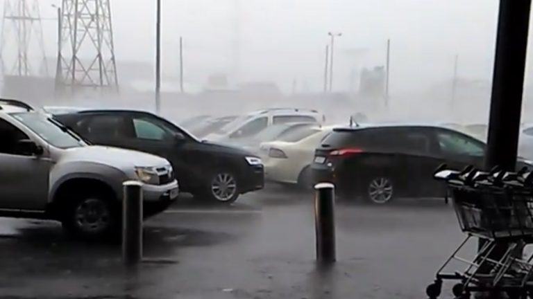 Furtună cu grindină asupra Timișoarei! FOTO-VIDEO