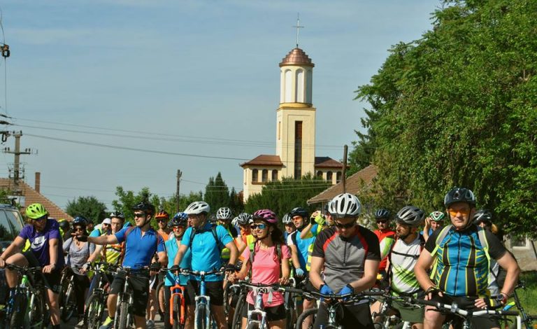 ,,Drumul Vinului”, o aventură turistică de neuitat pentru bicicliști! GALERIE FOTO