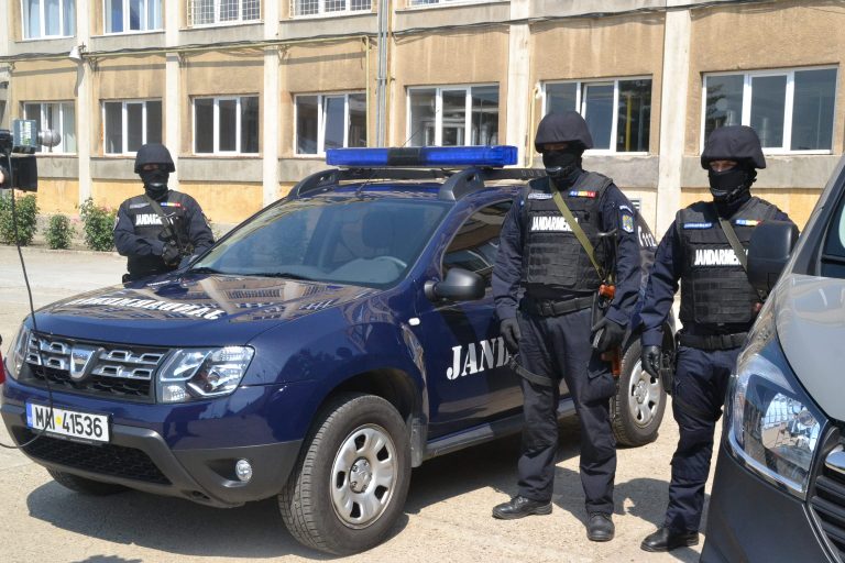 Weekend-ul a venit, jandarmii au ieşit pe teren