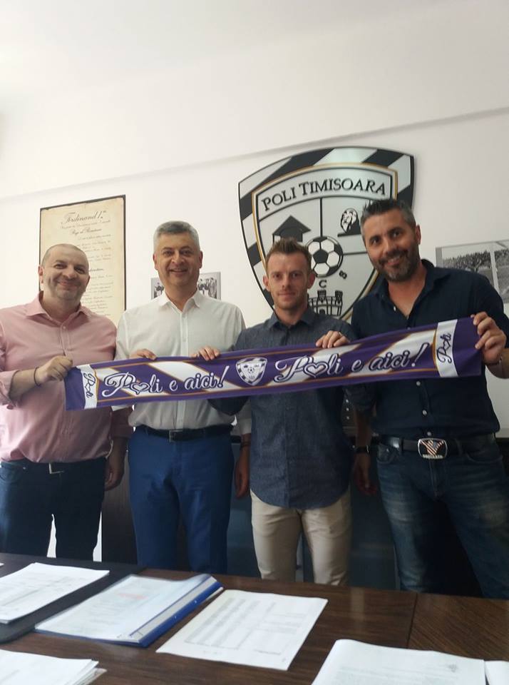 Prima mutare a violeților: Alex Munteanu