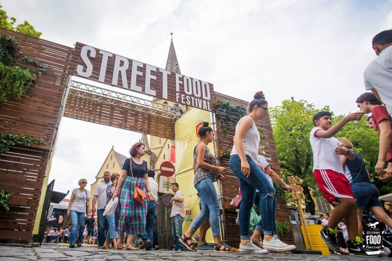 Street Food Festival, într-un mare oraș din vestul țării! Gurmanzii sunt invitați la o experiență culinară unică