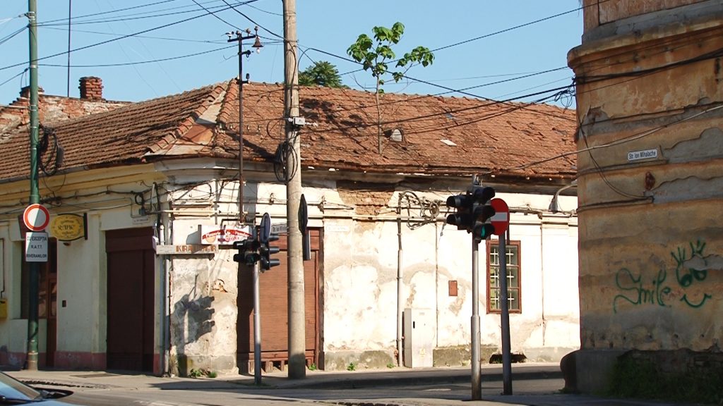 PIATA-TRAIAN-ADRIAN-ORZA.Still098