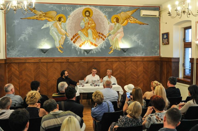 „Manipularea mediatică…” a fost dezbătută și lansată la Belgrad. FOTO